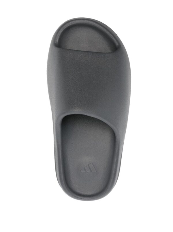 adidas Yeezy chunky round-toe slides - Image 4