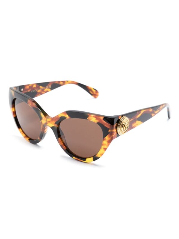 Gucci Eyewear logo-plaque cat eye-frame sunglasses - Image 2