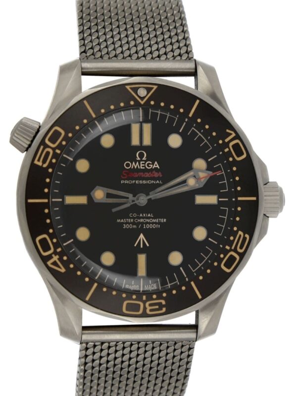 OMEGA 2023 pre-owned Seamaster 300 007 42mm - Image 2