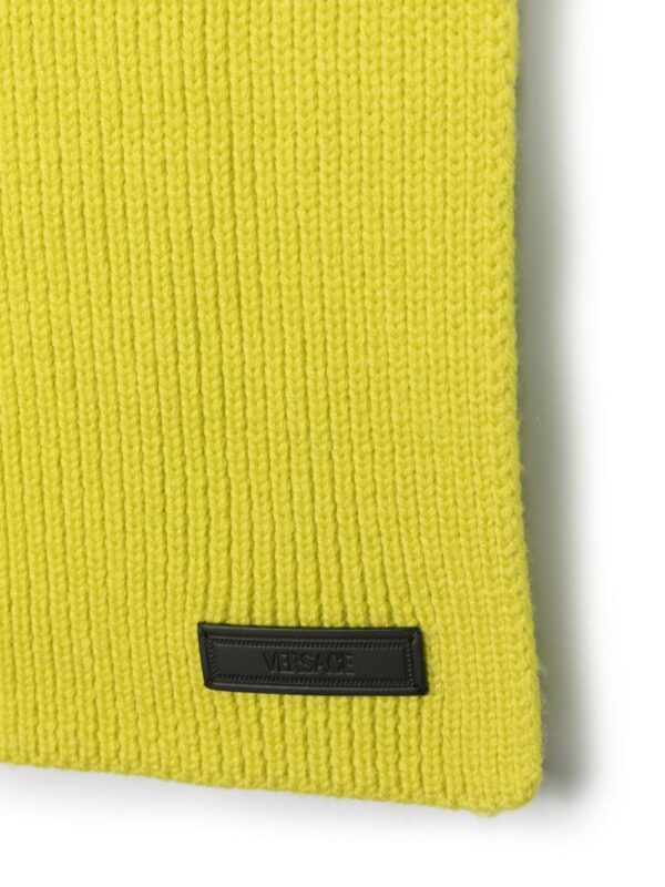 Versace  chunky-knit virgin wool scarf - Image 2