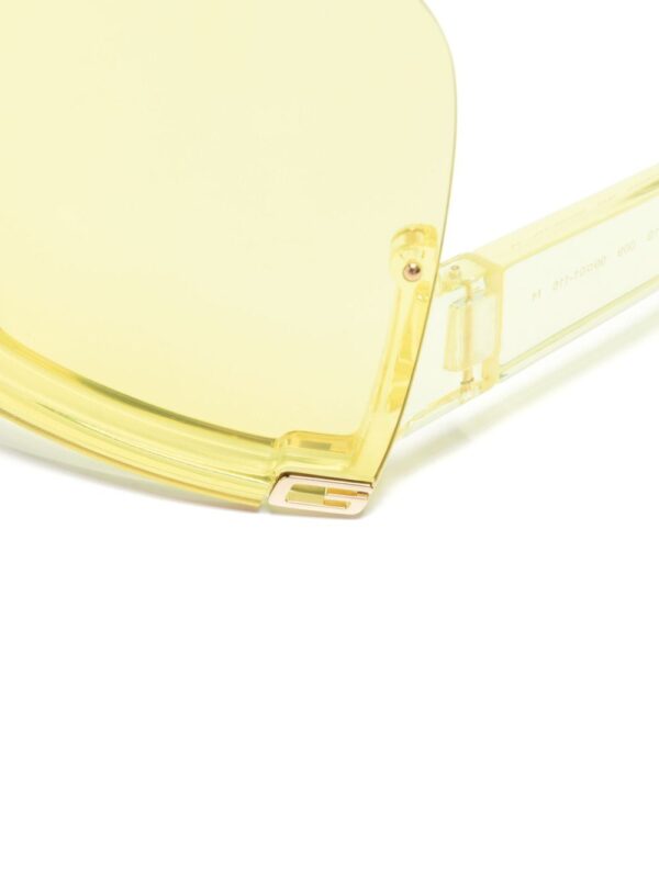 Gucci Eyewear Mask-shaped frame sunglasses - Image 3