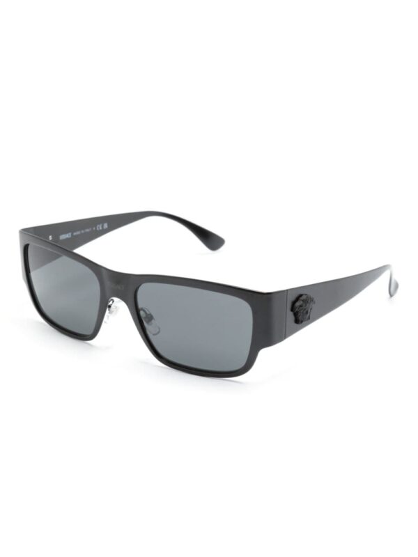 Versace Eyewear matte-effect rectangle-frame sunglasses - Image 2