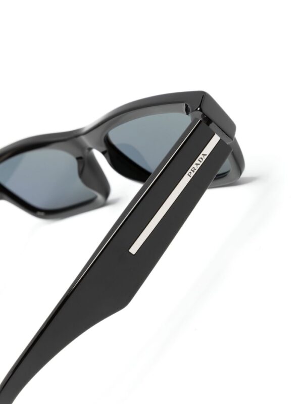 Prada Eyewear logo-engraved rectangle-frame sunglasses - Image 3