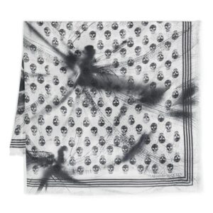 Alexander McQueen  skull-print scarf