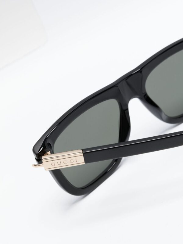 Gucci Eyewear logo-plaque wayfarer-frame sunglasses - Image 3