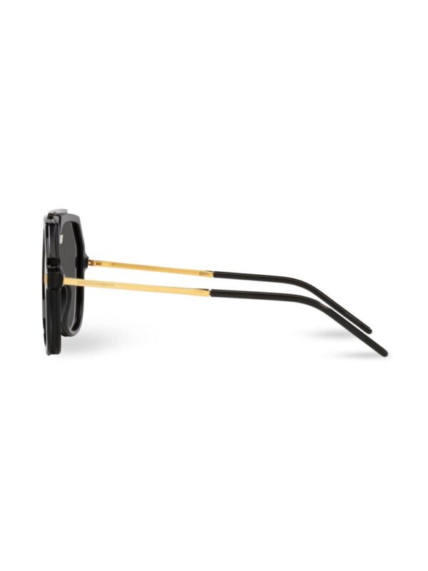 Dolce & Gabbana Eyewear logo-engraved oversize-frame sunglasses - Image 3