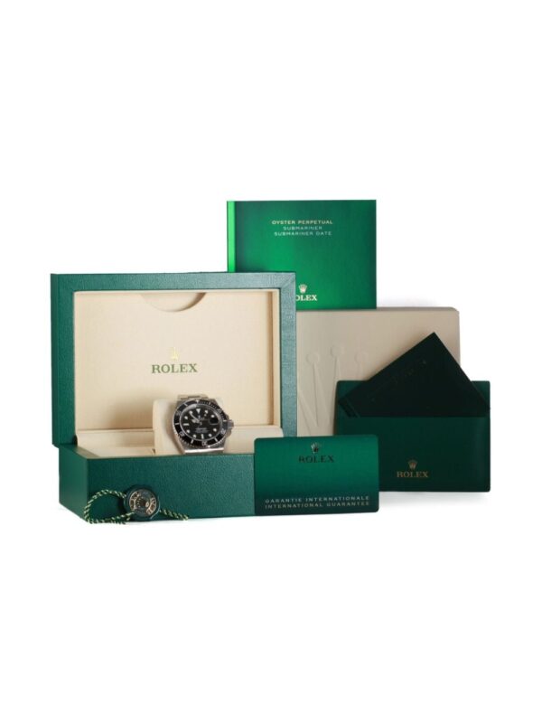 Rolex 2023 pre-owned Submariner Date 41mm - Image 5
