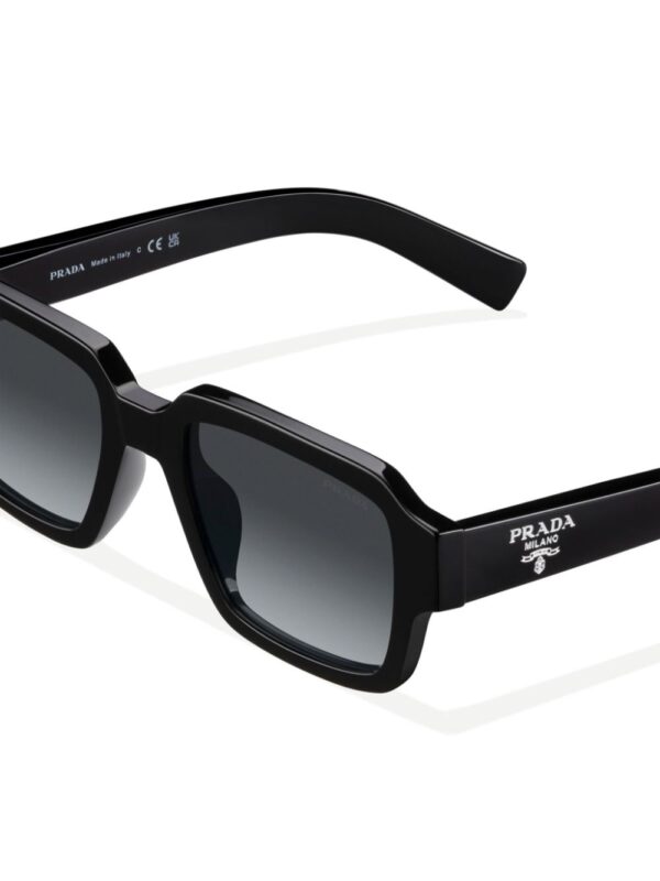 Prada Eyewear logo-detail rectangle-frame sunglasses - Image 4