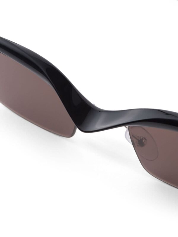 Prada Eyewear Runway geometric-frame sunglasses - Image 4