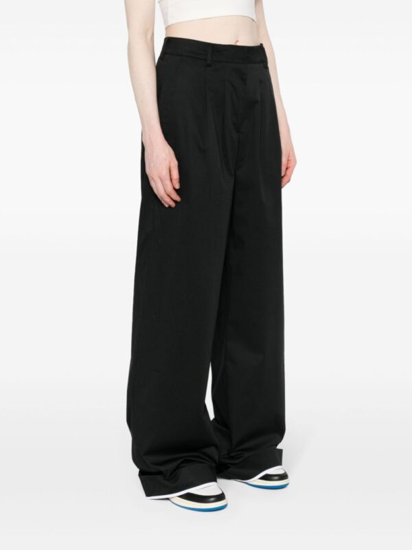 Palm Angels  logo-tag pleated straight trousers - Image 3