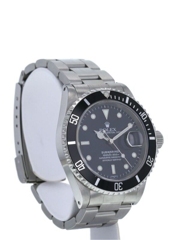 Rolex 1999 pre-owned Submariner Date 40mm - Image 3