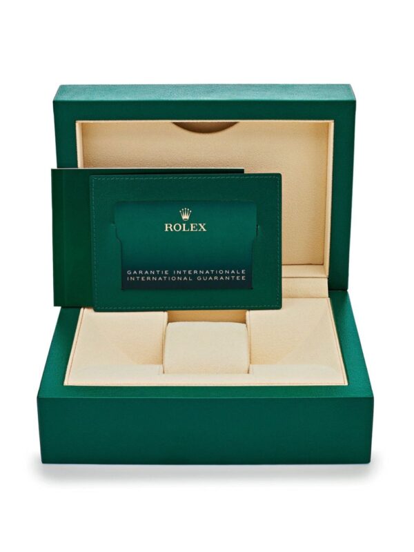 Rolex 2023 pre-owned Submariner Date 'Starbucks' 41mm - Image 6