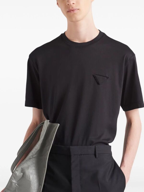 Prada  logo-patch cotton T-shirt - Image 4