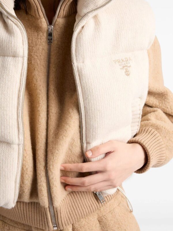 Prada  logo-embroidered down vest - Image 4