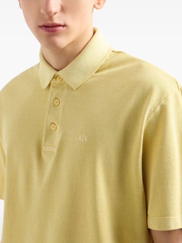 Armani Exchange  logo-embroidered polo shirt - Image 4