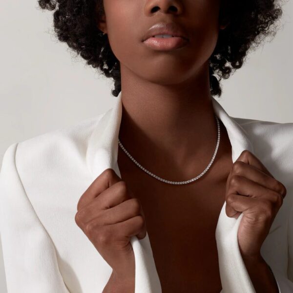 Cartier Essential Lines necklace - Image 3