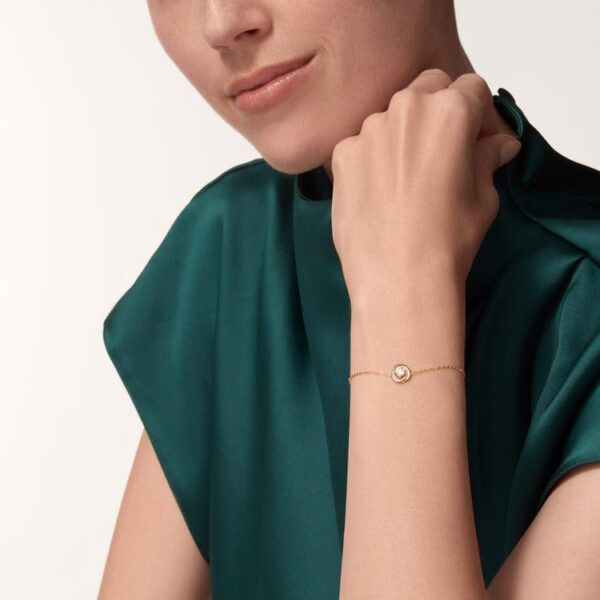 Cartier Trinity bracelet, on chain, 1 diamond - Image 4