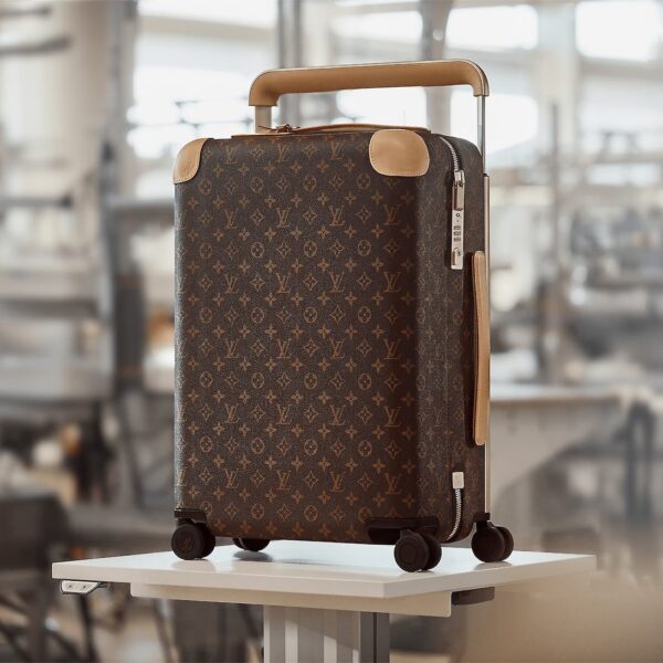 LOUIS VUITTON Horizon 50 - Image 4
