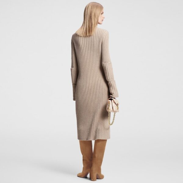 Louis Vuitton Pocket Detail Long-Sleeved Knit Dress - Image 4