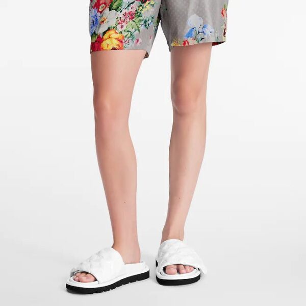Louis Vuitton  Pool Pillow Flat Comfort Mule - Image 3