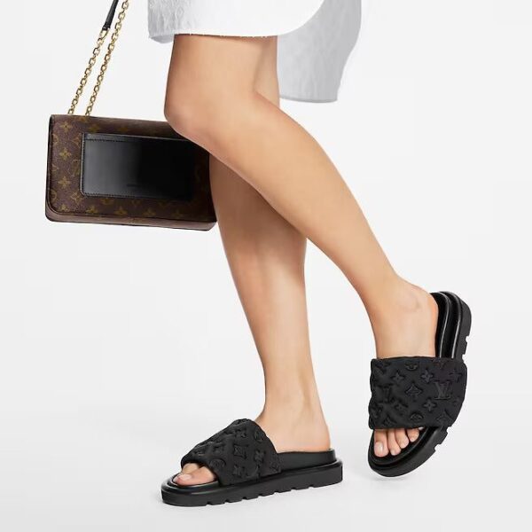 Louis Vuitton  Pool Pillow Flat Comfort Mule - Image 2