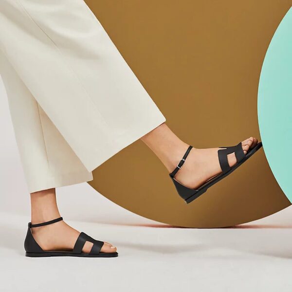 Hermès Santorini sandal - Image 2
