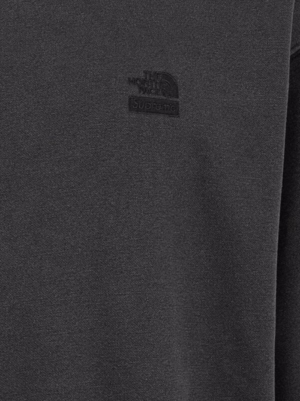 Supreme  x The North Face pigment-printed sweatshirt - Image 2