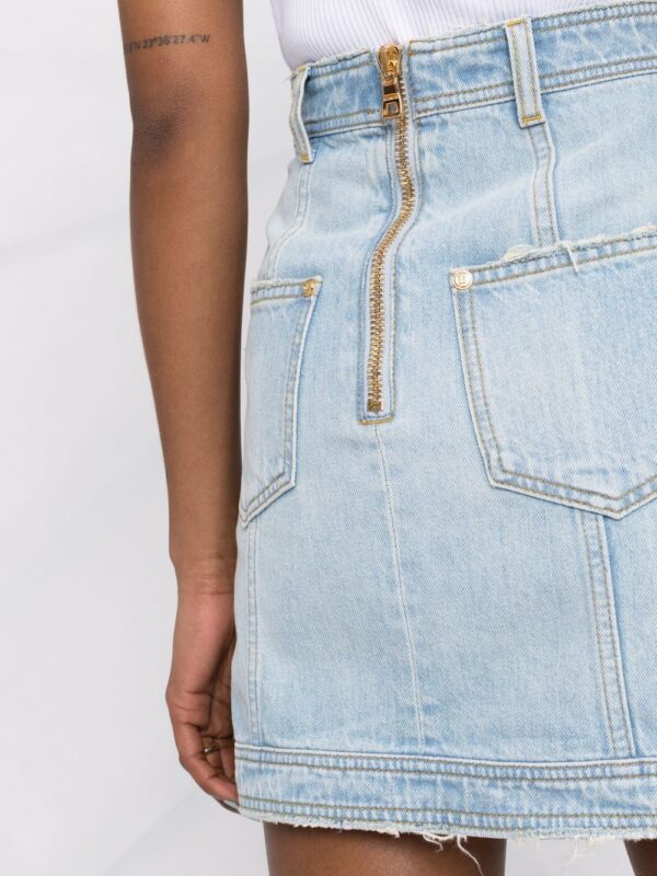 Balmain  button-embellished denim skirt - Image 3