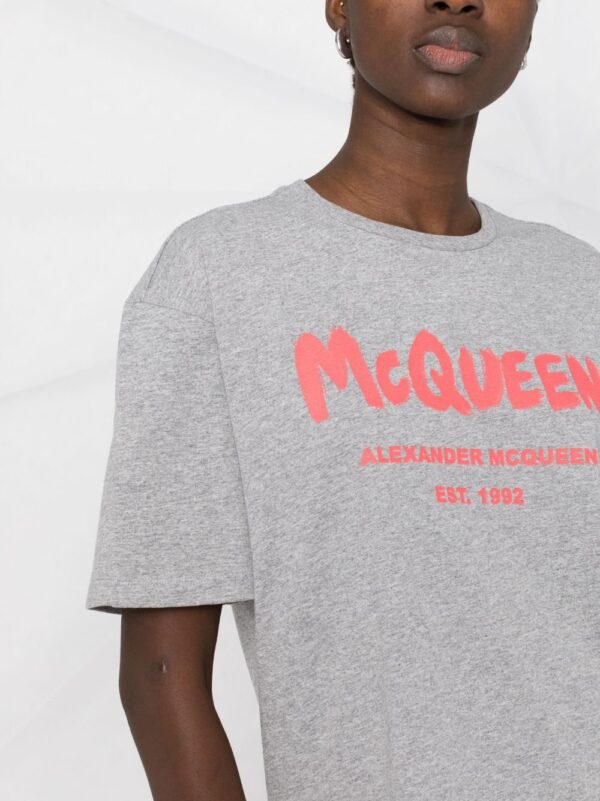 Alexander McQueen  graffiti logo T-shirt - Image 3