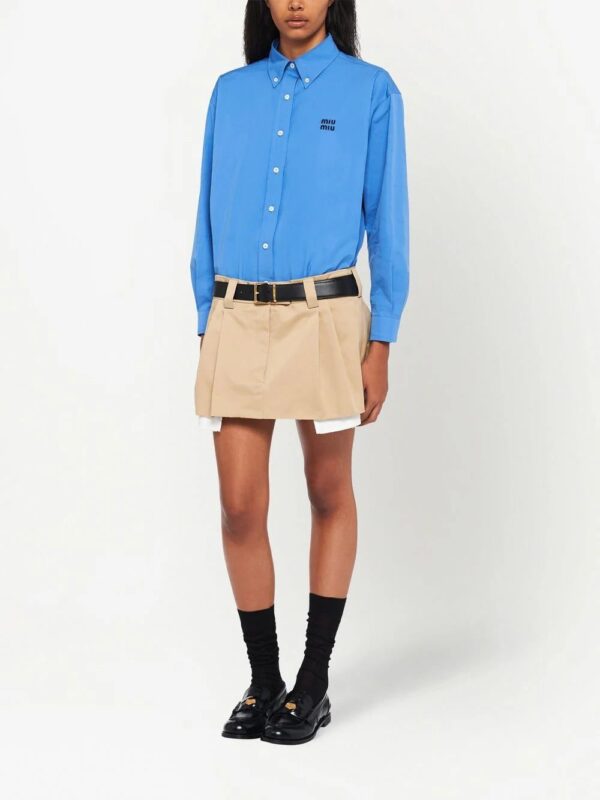 Miu Miu  embroidered-logo chino miniskirt - Image 2
