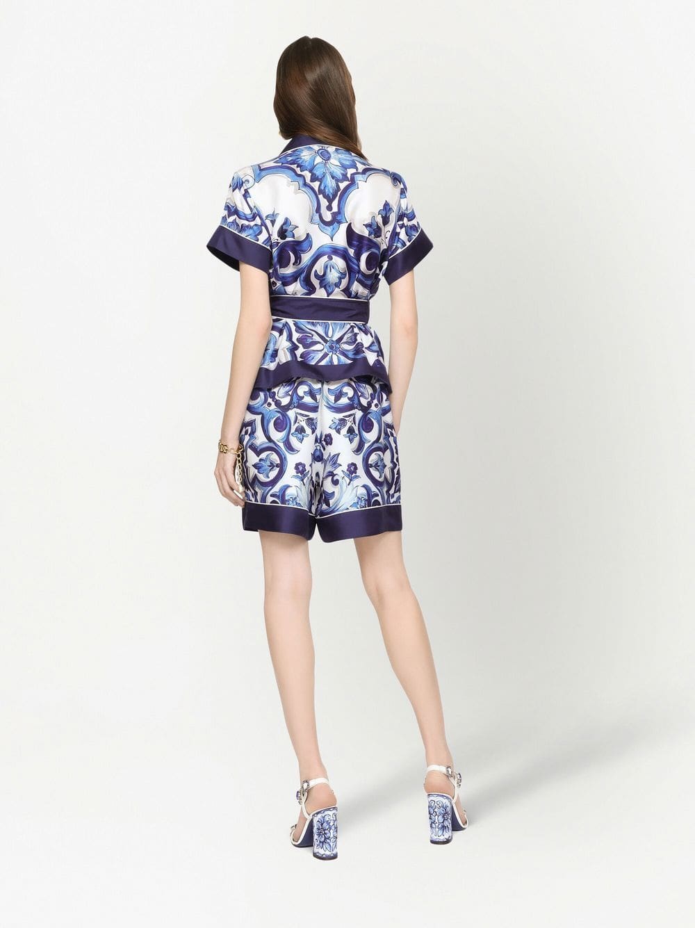 Dolce & Gabbana Majolica-print belted silk shirt - Image 4