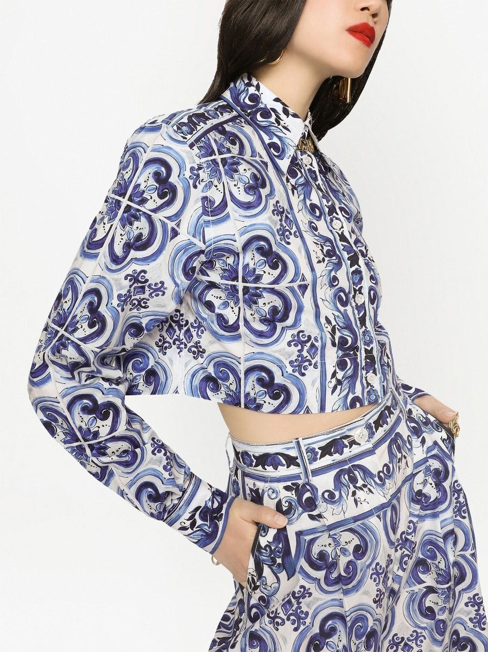 Dolce & Gabbana Majolica-print cropped shirt - Image 5