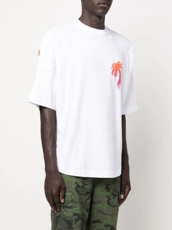 Palm Angels  spray-effect logo-print T-shirt - Image 4