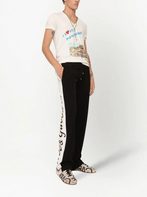 Dolce & Gabbana  graphic print V-neck T-shirt - Image 2