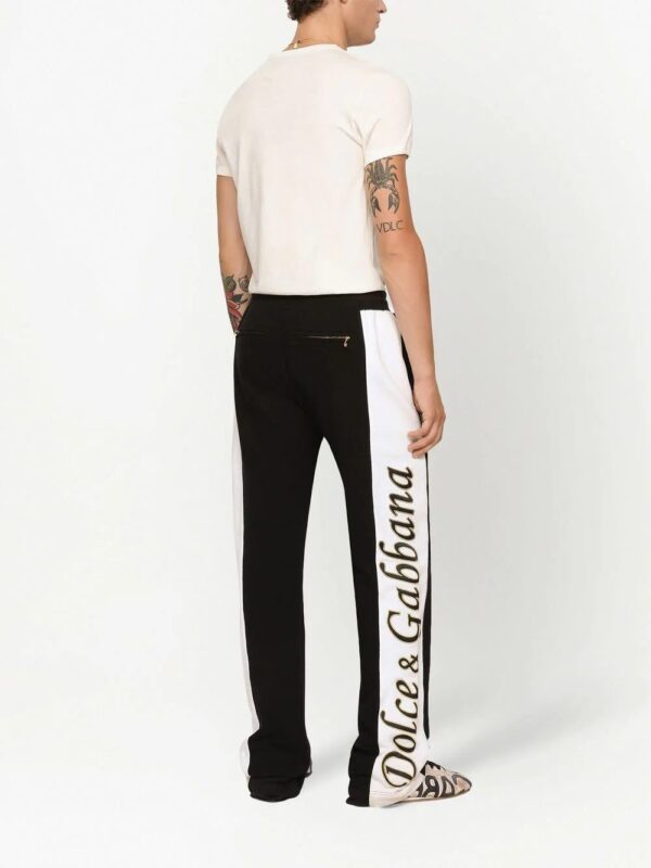 Dolce & Gabbana  graphic print V-neck T-shirt - Image 3