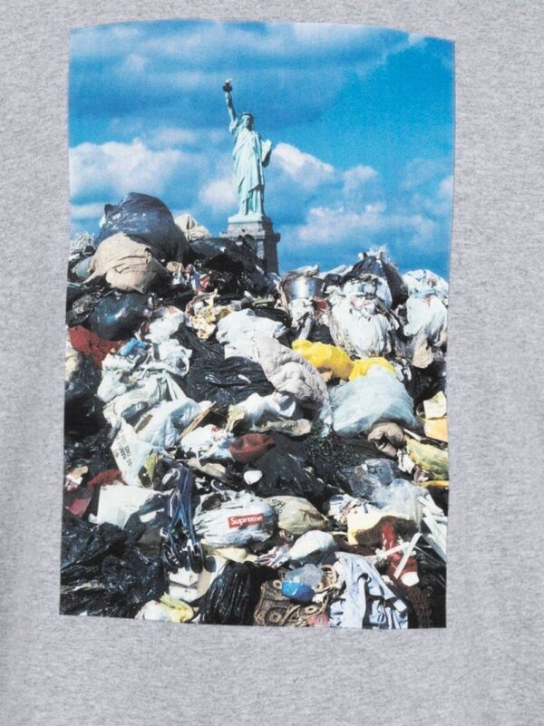 Supreme  Trash photo-print T-shirt - Image 2