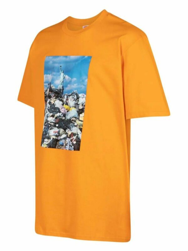 Supreme  Trash photograph-print T-shirt - Image 2