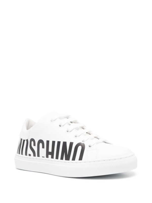 Moschino logo-print low-top sneakers - Image 2