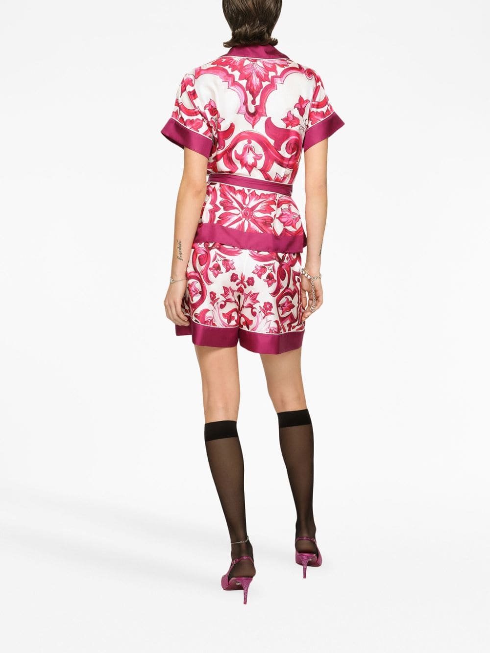 Dolce & Gabbana Majolica-print belted silk shirt - Image 3