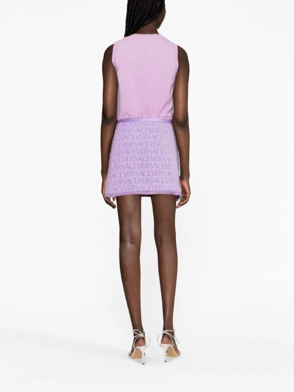 Versace  x Dua Lipa logo-jacquard miniskirt - Image 3