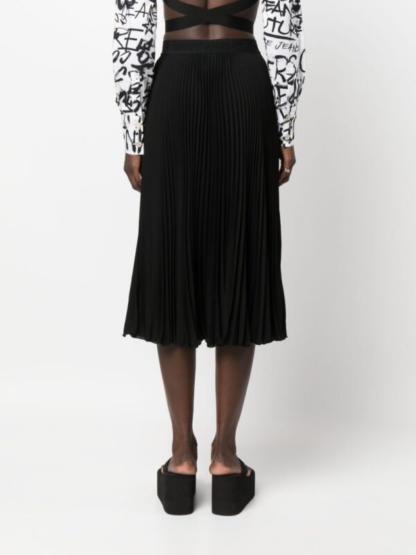 Versace Jeans Couture  fully-pleated logo-waistband midi skirt - Image 5