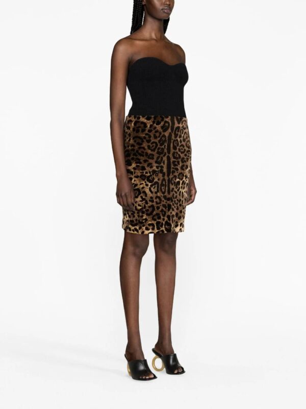 Dolce & Gabbana  leopard-print pencil skirt - Image 3