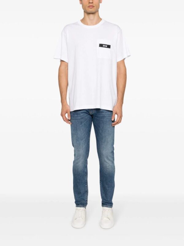 Versace Jeans Couture  logo-patch cotton T-shirt - Image 2
