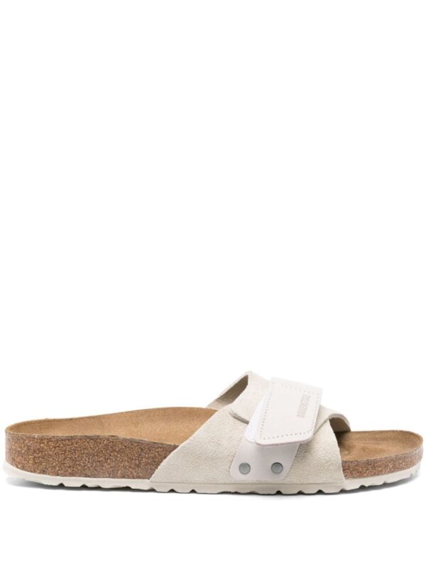 Birkenstock Oita leather slides