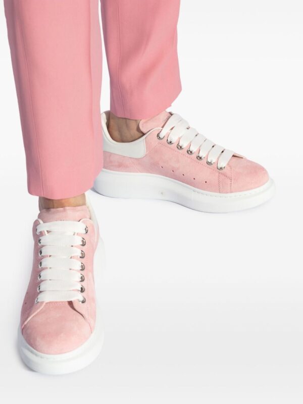 Alexander McQueen Oversized low top leather sneakers - Image 5