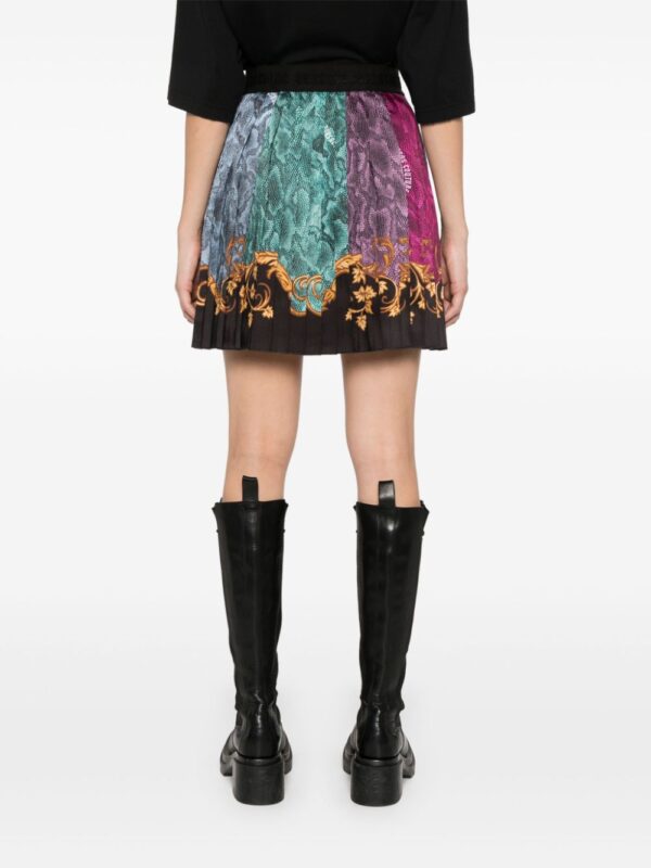 Versace Jeans Couture  Barocco-print mini skirt - Image 4