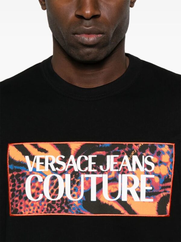 Versace Jeans Couture  logo-patch T-shirt - Image 4