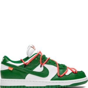 Nike Dunk Low sneakers