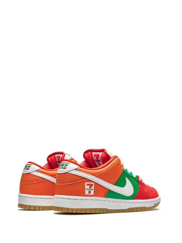 Nike  x 7 Eleven SB Dunk low-top sneakers - Image 3