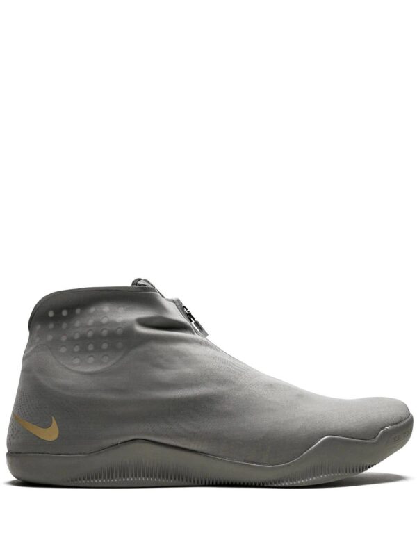Nike  Kobe 11 sneakers